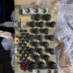 売約済 552000461 REV.E Brushblock