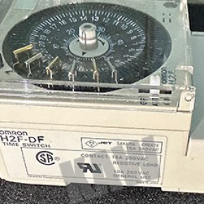 販売中 OMRON H2F-DF TIME SWITCH